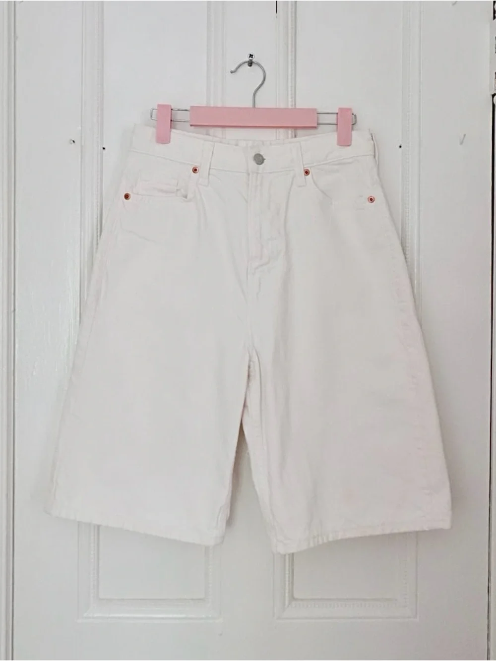 H&M White Wide-Leg Knee-Length Denim Bermuda Baggy Shorts